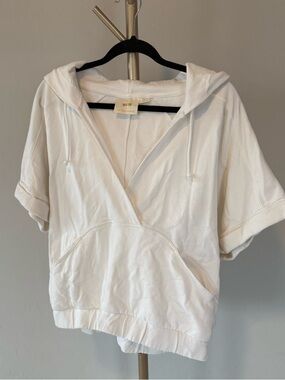 Maeve White Short-Sleeve Hooded Pullover